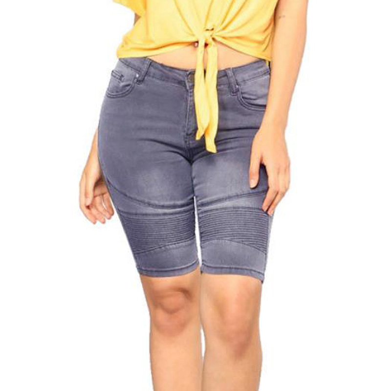 Short en jean slim stretch gris, coupe ajustée, mi-pantalon