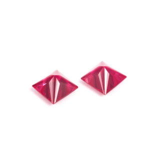 Großhandel eigene natürliche rote Farbe VVS hochwertige Princess Cut Ruby seltene Händler haben einzigartige Labor Edelstein gewachsen