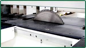 Cnc kabine yapma otomatik ahşap Panel kesme bilgisayar ışın testere makineleri - Product Image 3