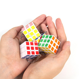 教育迷你3D魔方钥匙扣，坐立不安玩具 - Product Image 3