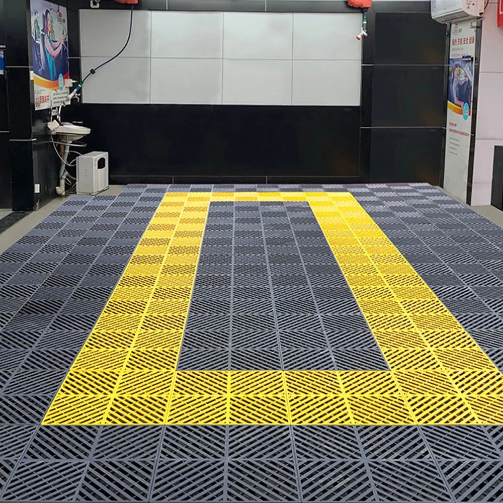 Anti Skid PP Interlocking Floor Garage Tiles Plastic Outdoor Industrial Floor
