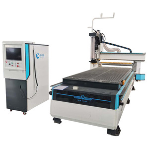 Enrutador CNC de cambio de herramienta automático de precisión (ATC) para diseños de madera personalizados Rendimiento de corte mejorado - Product Image 3