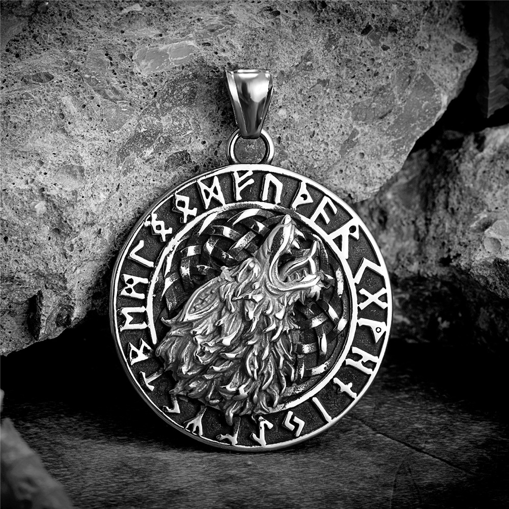 Pendentif couleur acier