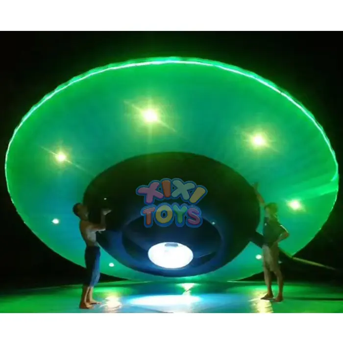 XIXI ของเล่นกลางแจ้งที่กำหนดเองจัมโบ้พองนำแสงจานบินยักษ์พองยูเอฟโอบอลลูนสำหรับเหตุการณ์