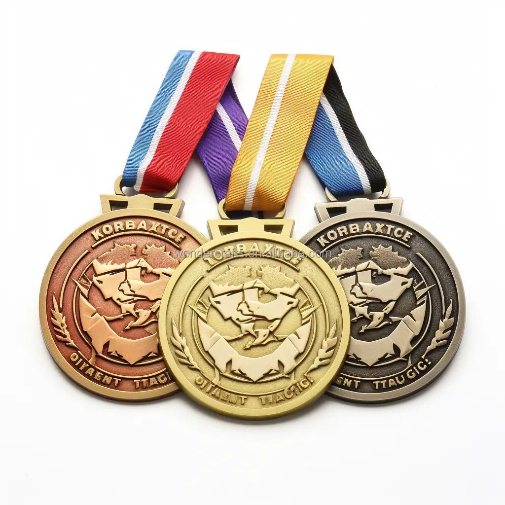 Medalhas personalizadas para estudantes em idade escolar de alta qualidade, medalha em branco para taekwondo, karatê, dragão, ouro e esporte, WD personalizado por atacado