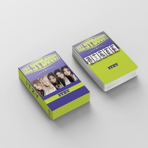 Yeji Lia Ryujin Yuna Chaeryeong kağıt zanaat kartpostalları içeren bts ITZY Lomo kart Photocard hediyeler benim şüphe ilham öldürmek