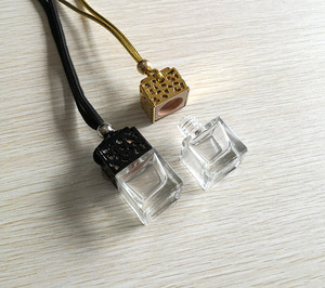 8ml rechargeable vide carré verre voiture suspendu pendentif parfum parfum aromathérapie diffuseur bouteille pour désodorisant - Product Image 6