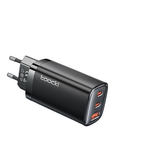 TookiホットアイテムPSABS急速充電器67wユニバーサルアダプター<span class=keywords><strong>3</strong></span>ポート1 USB <span class=keywords><strong>A</strong></span>および2タイプC壁充電器