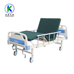 多功能可移动可调病人护理医院设备医疗床，带防水床垫 - Product Image 1
