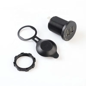 Porta dupla <span class=keywords><strong>USB</strong></span> Tomada impermeável 12V-24V DC Entrada 29.0mm Dia PC Base com PVC Cap para RV & aplicações marítimas