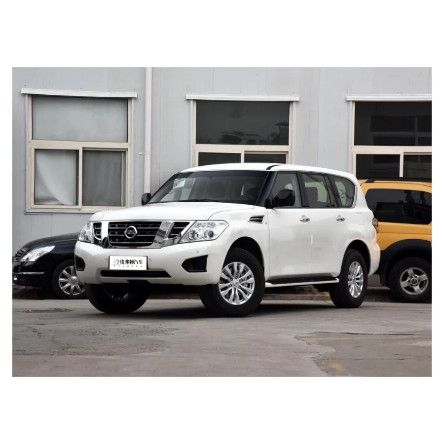 Cina auto usata Nissan Patrol 4.0, buone condizioni, 7 posti grande fuoristrada venduto a basso prezzo