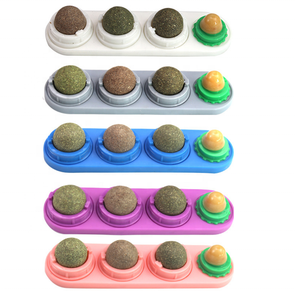 Bolas de hierba gatera naturales comestibles 4 en 1, juguetes de pared giratorios, seguros y saludables para gatos, venta al por mayor - Product Image 1