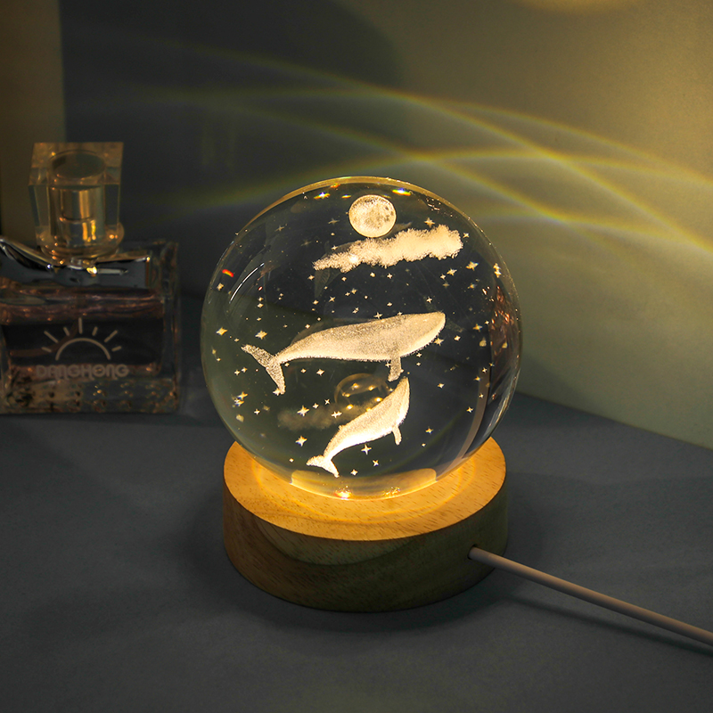 6cm deep-sea blue whale + round wooden lamp base gift bag