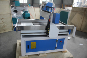 Minimáquina enrutadora cnc de 3 ejes, enrutador ATC cnc 1325, máquina de torno de madera para fabricación de puertas de paneles de tablero de mdf - Product Image 4
