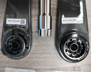 Xe Đạp Đường Sợi <span class=keywords><strong>Carbon</strong></span> Crank Cánh Tay 24Mm Titan Hợp Kim Trục Spider Với <span class=keywords><strong>Carbon</strong></span> Chainring - Product Image 2