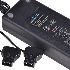 デュアルD-Tap16.8V4A急速充電器ユニバーサルカメラバッテリー充電器。すべてのVマウントVロックバッテリー充電器で使用できます。 - Product Image 4