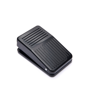 FS01 10A 250V plastik malzeme basma düğmesi ayak anahtarı CE onaylı - Product Image 1