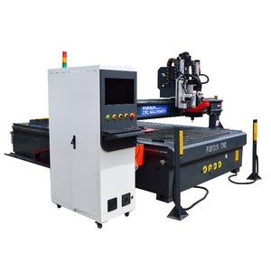 China <span class=keywords><strong>multi</strong></span> propósito atc <span class=keywords><strong>cnc</strong></span> roteador 1325. Gravura da máquina <span class=keywords><strong>cnc</strong></span> para venda