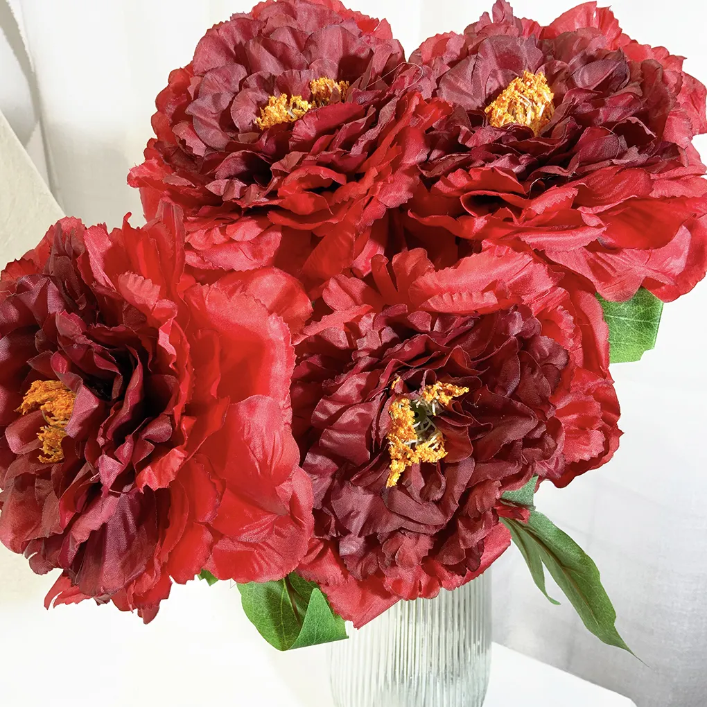 Bouquet de fleurs en soie de rose de pivoine rouge foncé à 5 têtes artificielles pour la décoration de mariage à la maison