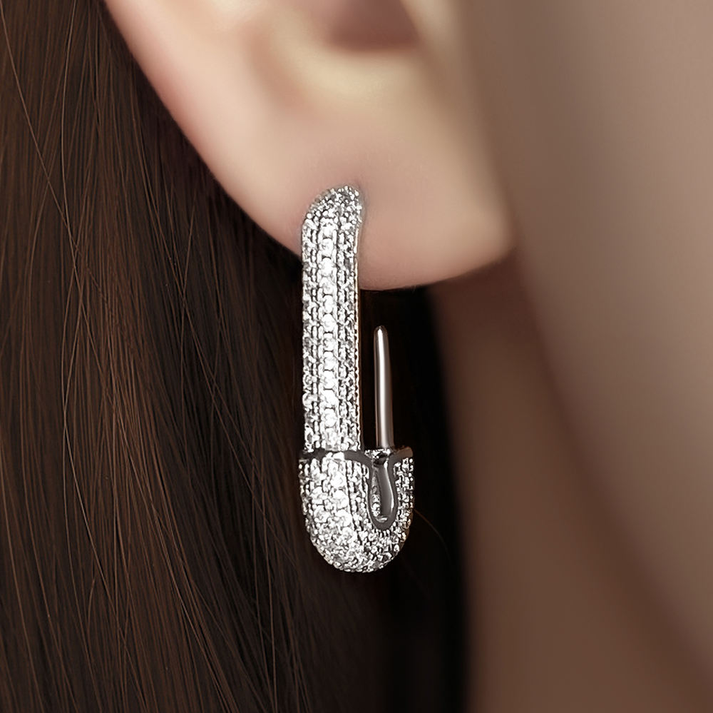 หินสีขาวชุบโรเดียม