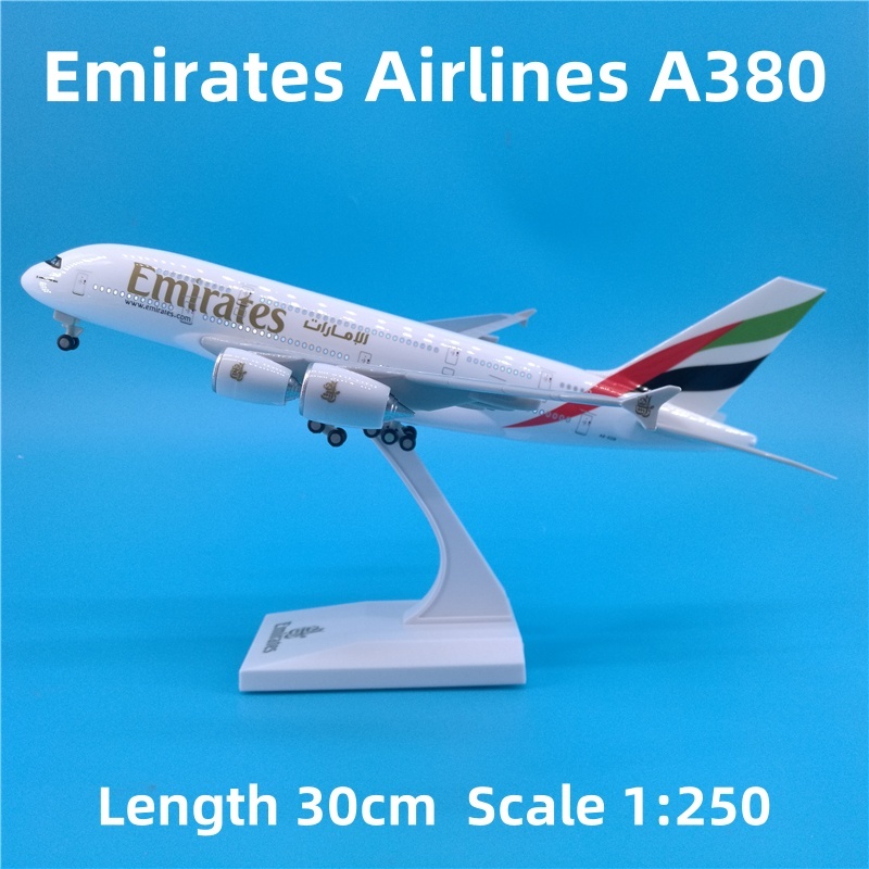 30 cm A380 Emirates Airlines
