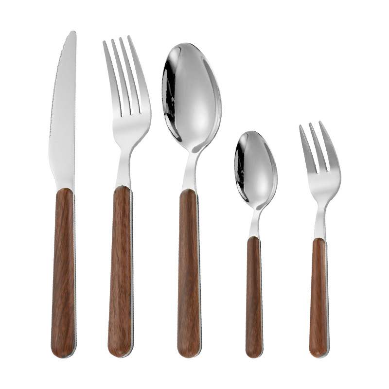 Ensemble 5 pièces en argent et bois de noyer