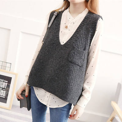 สีเทาเข้ม