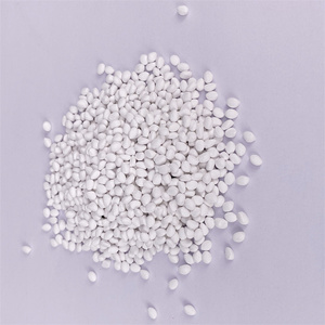 Pellet de color plástico liso al por mayor dióxido de titanio rutilo Tio2 30%-60% masterbatch blanco para PE PP PET