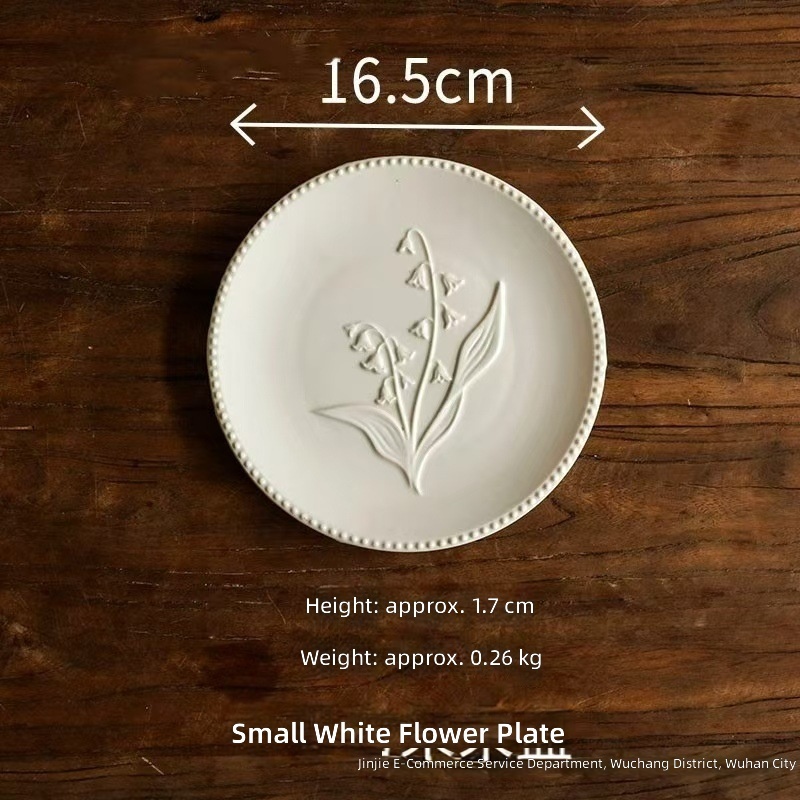 Small white flower plate
