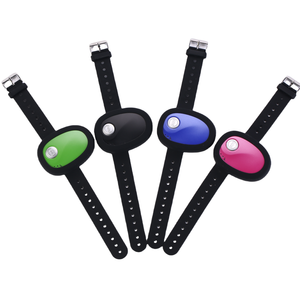 Rastreador GPS personal Q3 4G con alarma SOS y llamada bidireccional Operación simple para personas mayores Localizador GPS dispositivo sos - Product Image 3