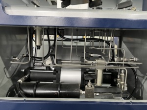 Small Portable Manual Control Safety Valve <strong>test</strong> Bench With air and Water Testing