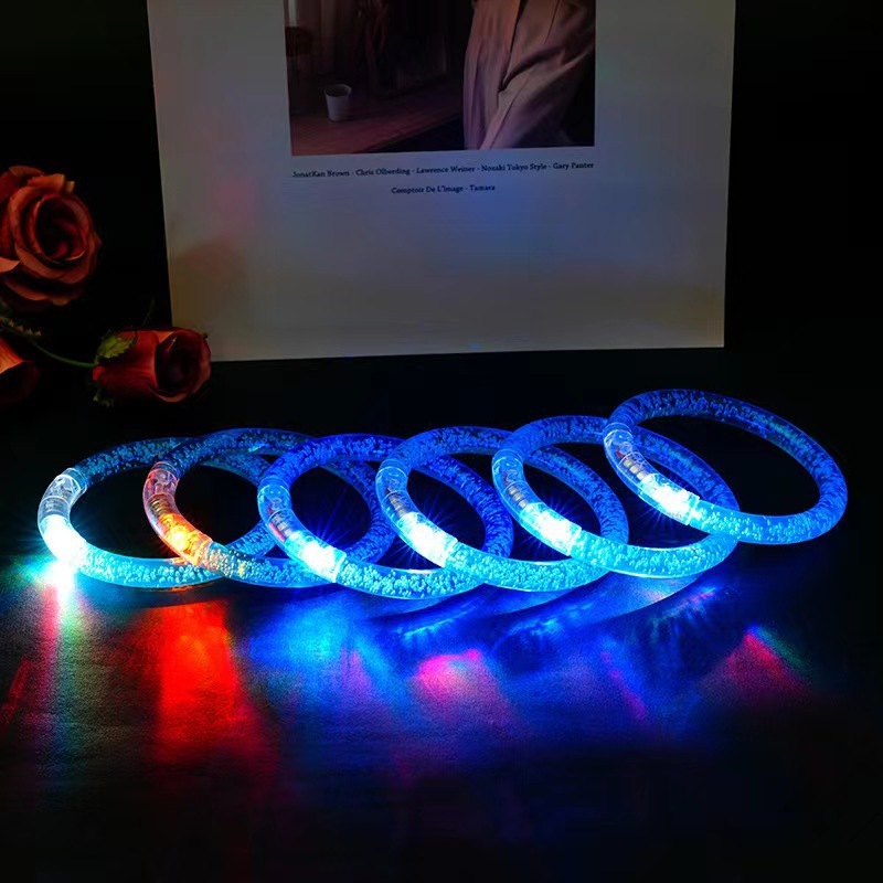 สีฟ้า