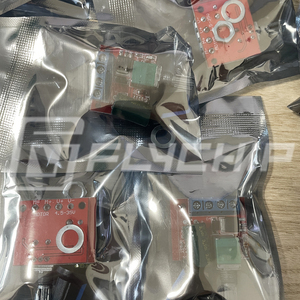 Modulo di controllo della velocità del motore DC 5 V-35 V 5A 20khz PWM DC30 Mm. X 26 Mm. X 14 Mm. - Product Image 2