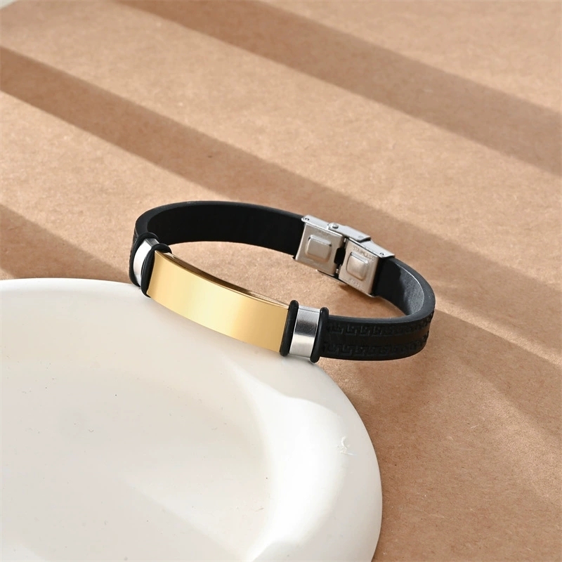 Modello in pelle oro