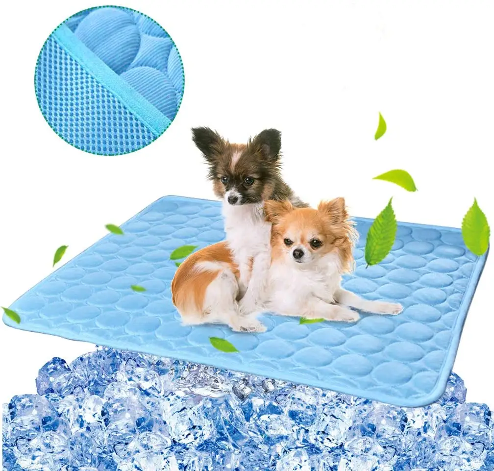Taşınabilir soğutma matı köpekler kediler için Pet yaz kendini soğutma Pad yıkanabilir köpek serin yatak örtüsü yatak kulübesi kanepe kafes