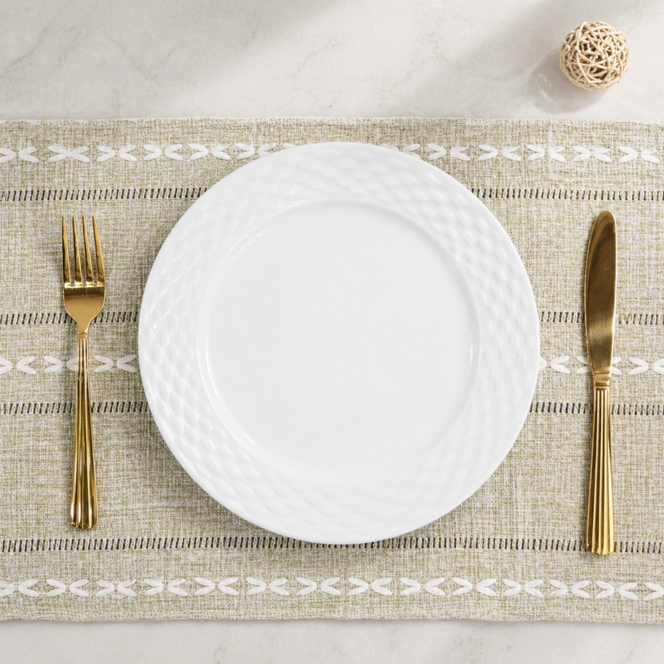 Modern White Embossed Ceramic Dinnerware Set 16 Pcs Wave Pattern Porcelain Tableware Plates And Bowls Set For Hotel Restaurant 4