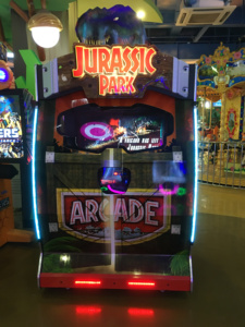 Kullanılan Jurassic Park iki kişi ateş etme oyunu makinesi çocuk-uygun jetonla çalışan eğlence tabanca jetonlu oyunlar - Product Image 3