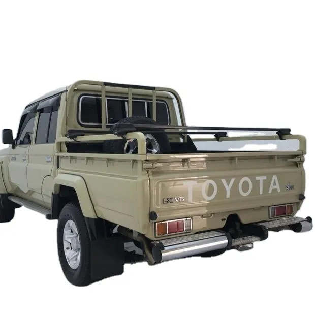 Wholesale Factory Price Retractable Pickup Truck Bed Cover Roller Lid Cover for Toyota Land Cruiser LC79