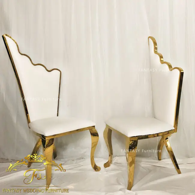 Cadeira dourada luxuosa para noiva e grrom, sofá para evento de casamento