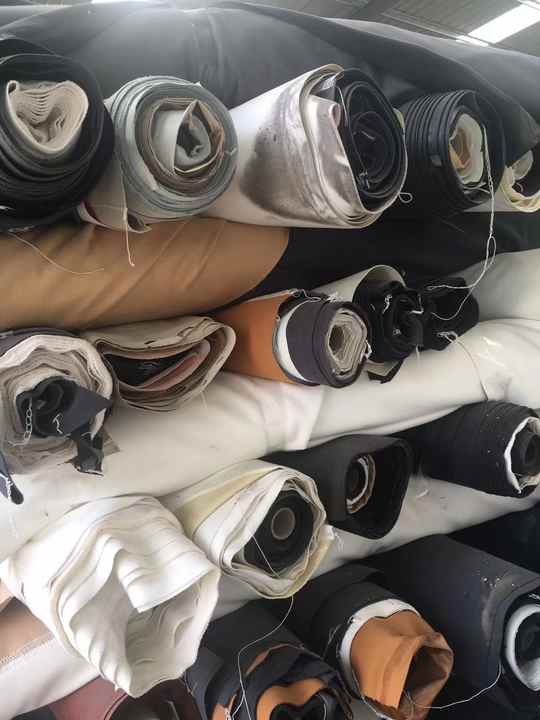 Fabrikanten Leveren Direct Reliëf Synthetische Pu Kunstmatige Faux Leer Voor Schoenen En Meubels