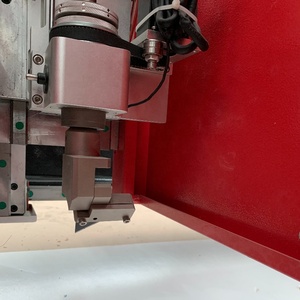 Router Cnc ATC con sistema Ccd rotante vibrante pneumatico trascinamento cordonatura mezzo taglio coltello tangenziale - Product Image 4
