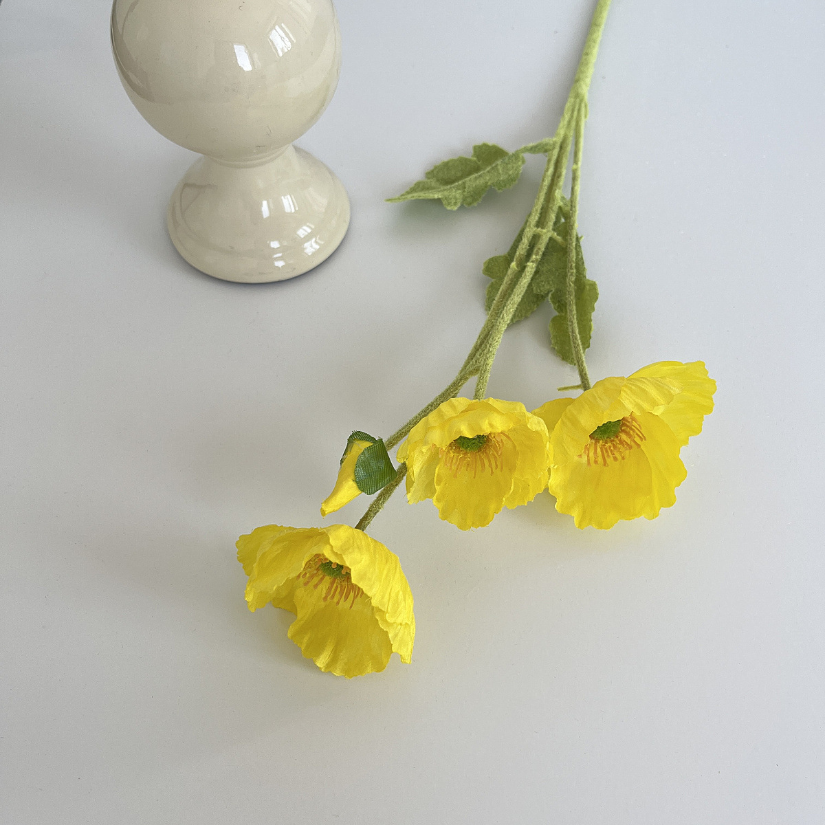 Jaune