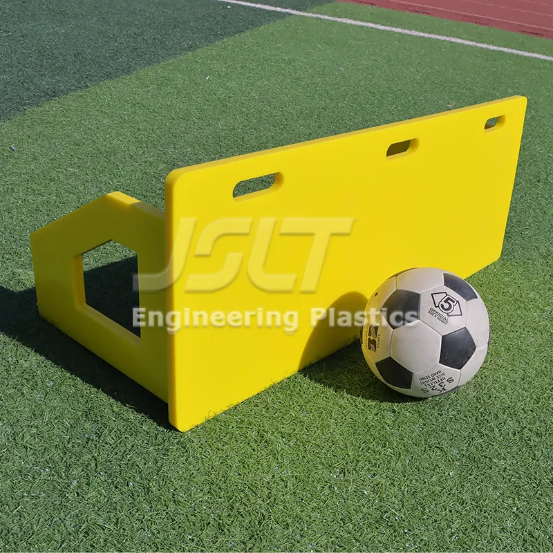 معدات تدريب HDPE كرة القدم ارتداد البلاستيك الرياضة Rebounder مجلس كرة القدم الجدران للبيع