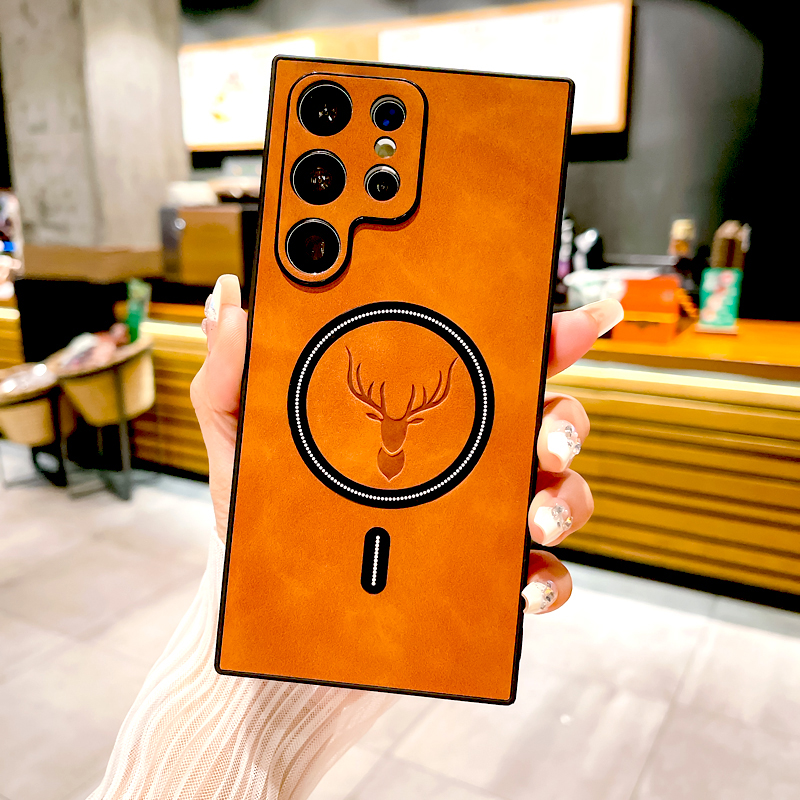 น้ำตาลอ่อน