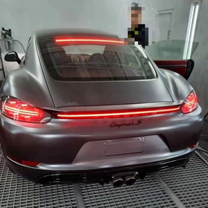 718 'in aerodinamik arka lambaları yükseltildi ve 718 Boxster Cayman için akan ışık şeritleri ile değiştirildi - Product Image 4