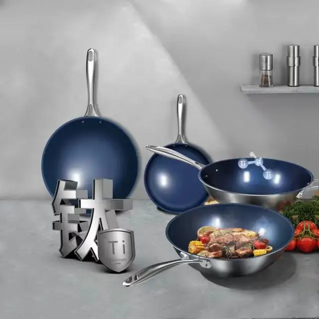 New Design Panelas Cozinha Titanium Blue Non Stick Não Revestido Conjunto de Panelas Wok Pan Panela Saudável Com Tampa De Vidro