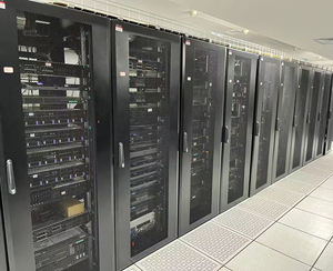 Cloud Engine 6870-48S6CQ-EI-A 48-Port-10G-POE-Rechenzentrums-Netzwerk-Switch mit SNMP-und QoS-Funktionen - Product Image 6