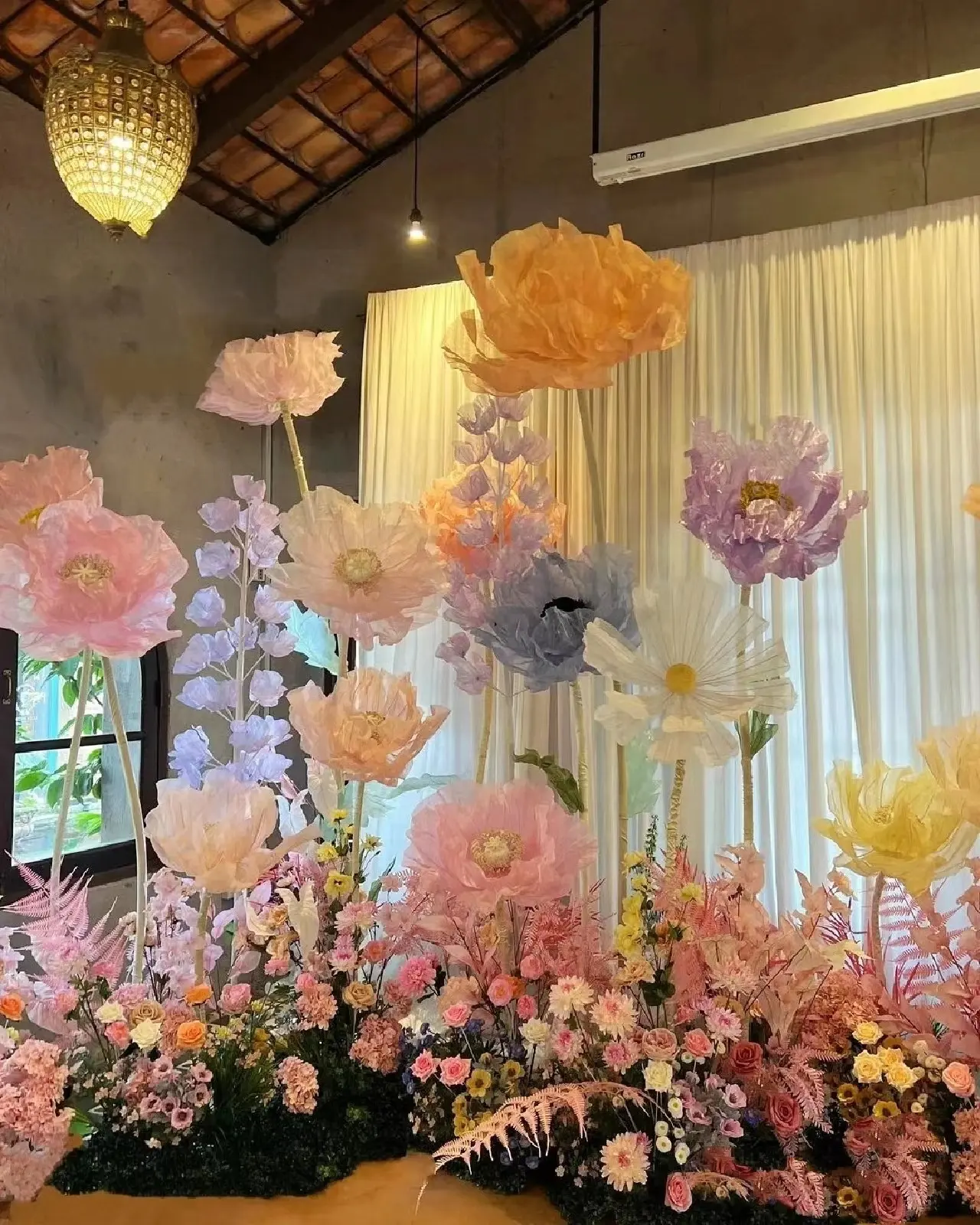 Özel dev çiçek serbest duran seti düğün kaynağı ev dekorasyon festivali dekor ipek organze kağıt eva malzeme