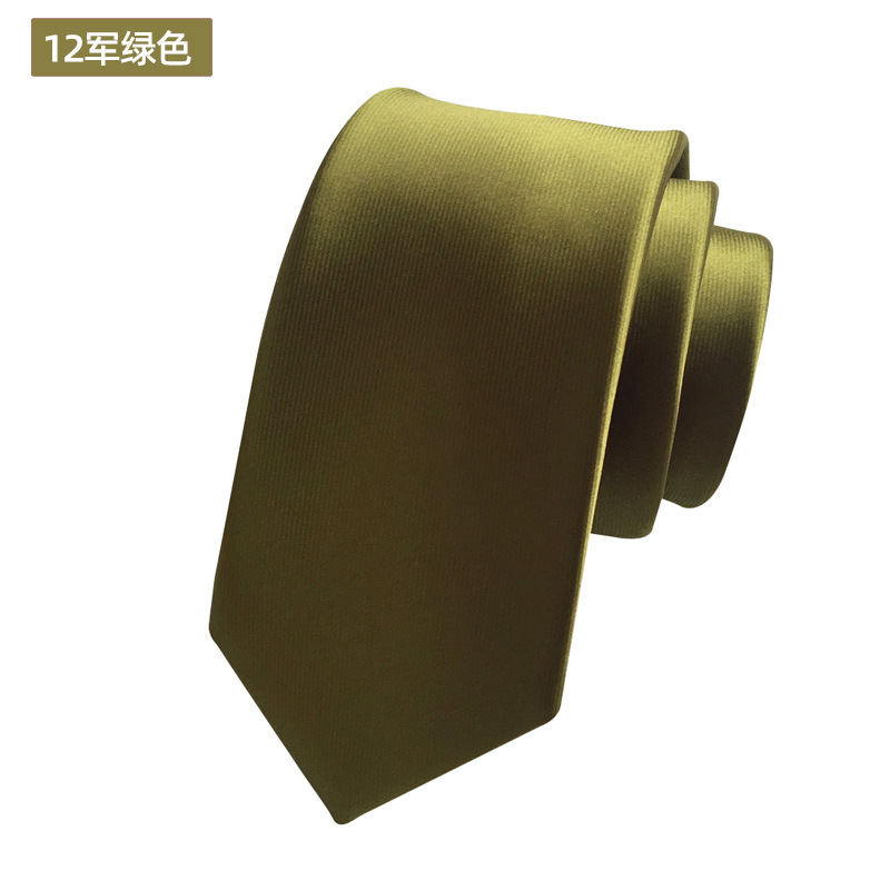 12-Couleur militaire