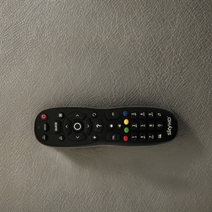 Otomatik fonksiyonu meksika pazarı için kızılötesi özellikleri ile Sky Y HD yedek uzaktan kumanda modeli RC01M-O - Product Image 2